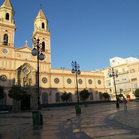 Apartamento Loft Del Arte Cádiz Exterior foto